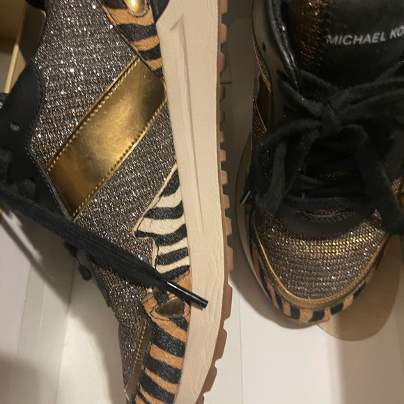 Michael Kors Sneakers. EUC - Picture 3 of 7